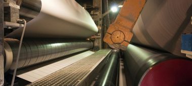 Fils métalliques de section triangulaires pour l’industrie des pâtes& papier